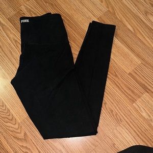 Victoria’s Secret pink leggings